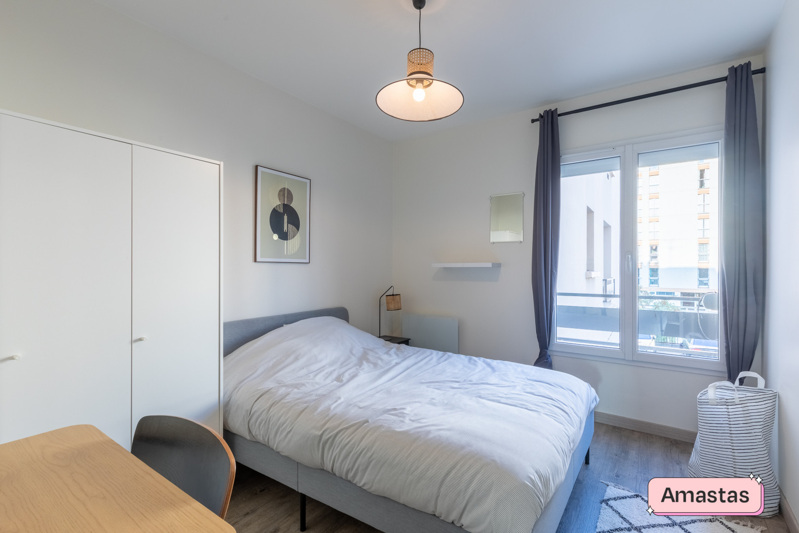 
                                                Colocation
                                                 COLOCATION DE 3 CHAMBRES SUR LYON 8 -4691312C4