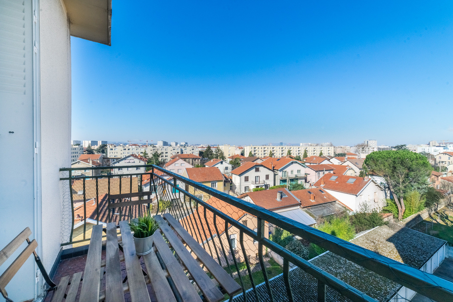 
                                                Colocation
                                                 Colocation de 3 personnes - Lyon 8