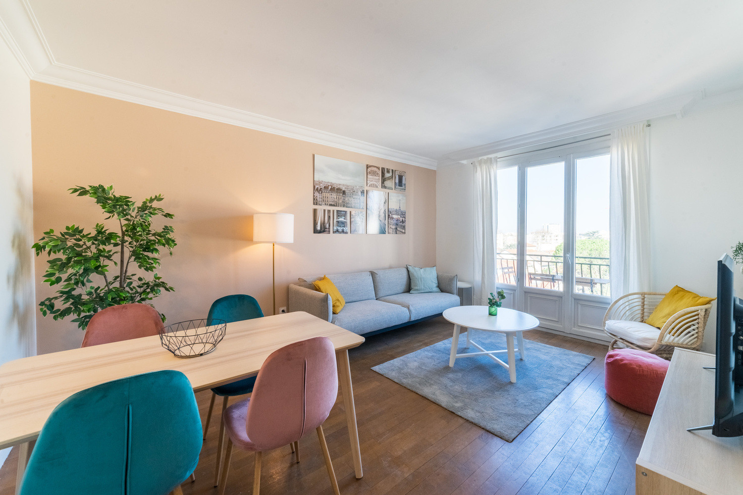 
                                                Colocation
                                                 Colocation de 3 personnes - Lyon 8