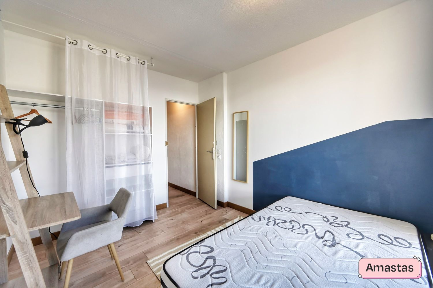 
                                                Colocation
                                                 COLOCATION DE 4 CHAMBRES SUR LYON 8 - 569654