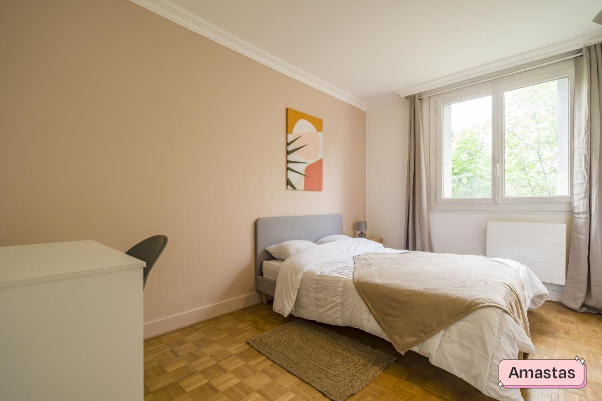 
                                                Colocation
                                                 Colocation de 4 pièces - 1 chambre de disponible à Bobigny