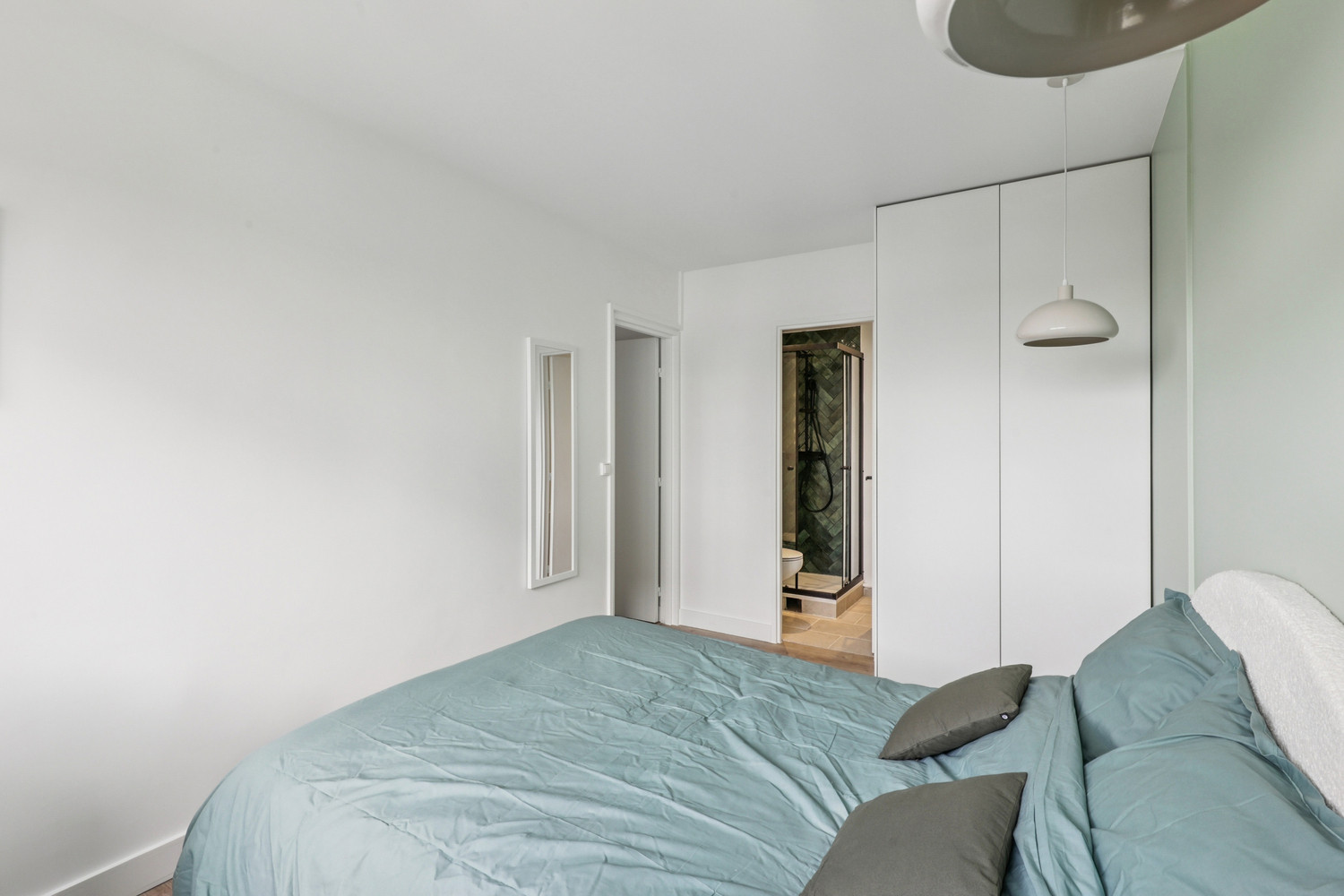 
                                                Colocation
                                                 Colocation de 5 chambres - rue Jules Michelet