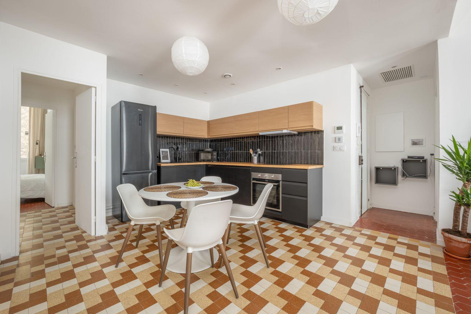 
                                                Colocation
                                                 Colocation de fille et garçon sympas