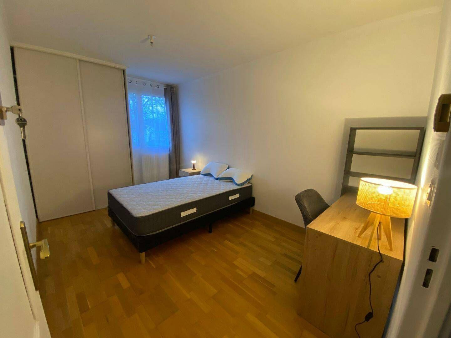 
                                                Colocation
                                                 Colocation de standing – 5 chambres – Le Mans