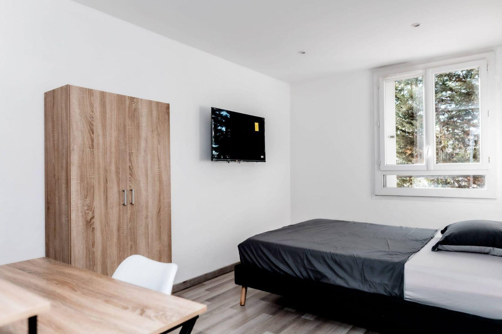 
                                                Location
                                                 Colocation de standing