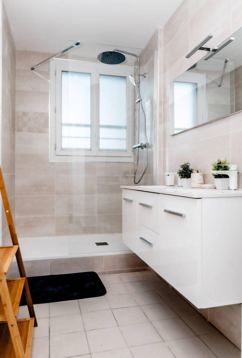 
                                                Location
                                                 Colocation de standing