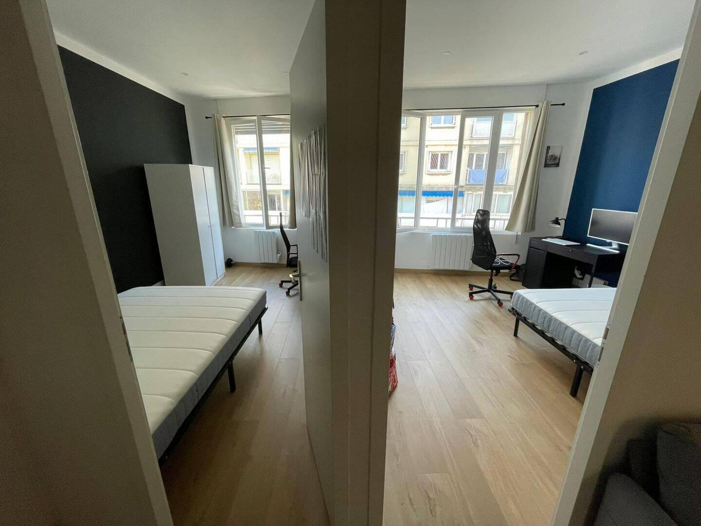 
                                                Colocation
                                                 COLOCATION DEUX CHAMBRES EN FACE FACULTÉ MEDECINE