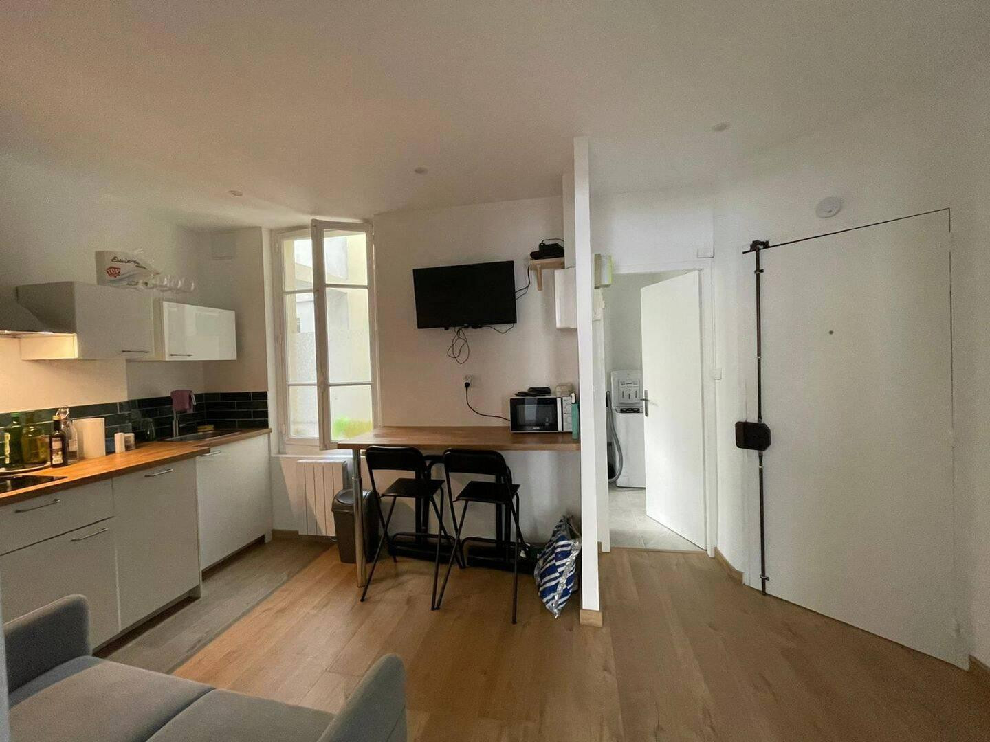 
                                                Colocation
                                                 COLOCATION DEUX CHAMBRES EN FACE FACULTÉ MEDECINE