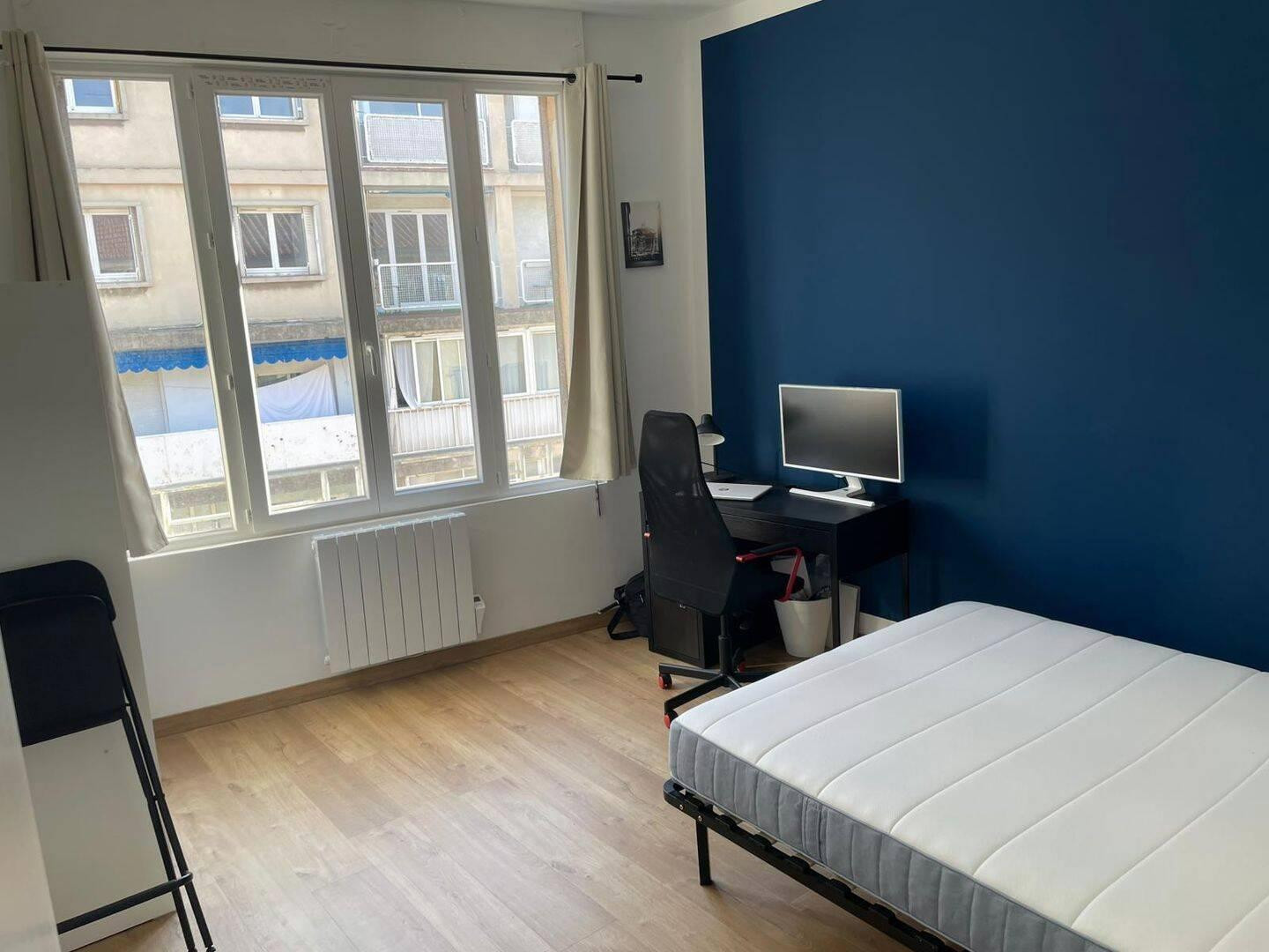
                                                Colocation
                                                 COLOCATION DEUX CHAMBRES EN FACE FACULTÉ MEDECINE