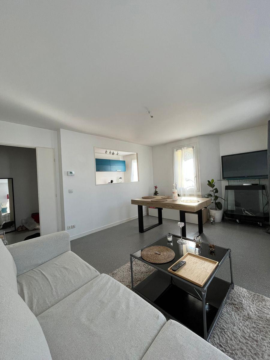 
                                                Colocation
                                                 Colocation DUPLEX - 4 chambres - Villiers s/ Marne