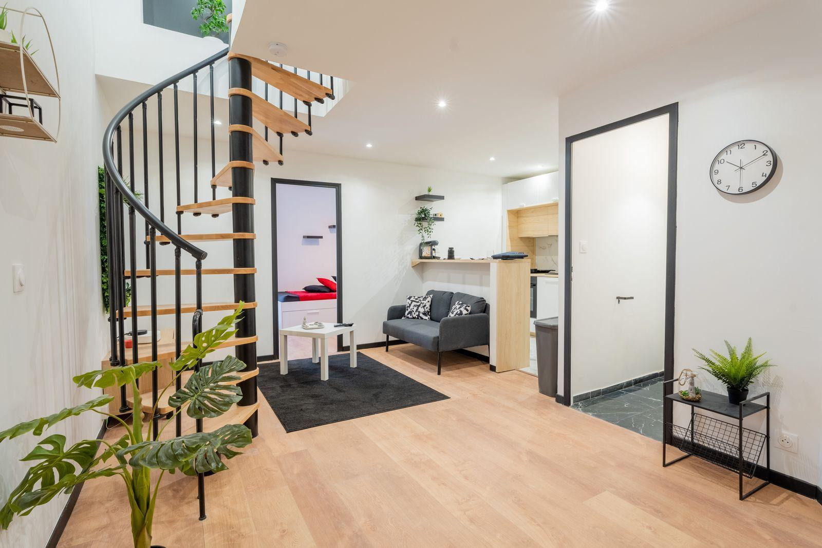 
                                                Colocation
                                                 Colocation Duplex Evry