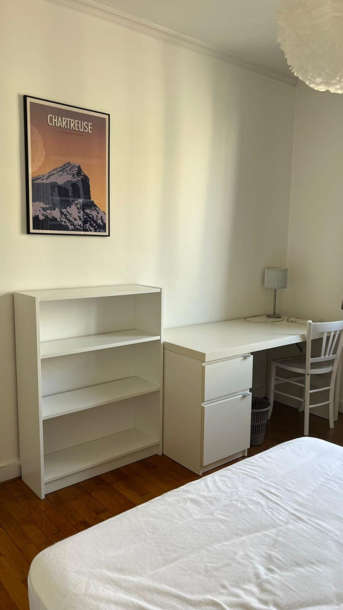 
                                                Colocation
                                                 Colocation Fille 87 m2 Vallier Liberation