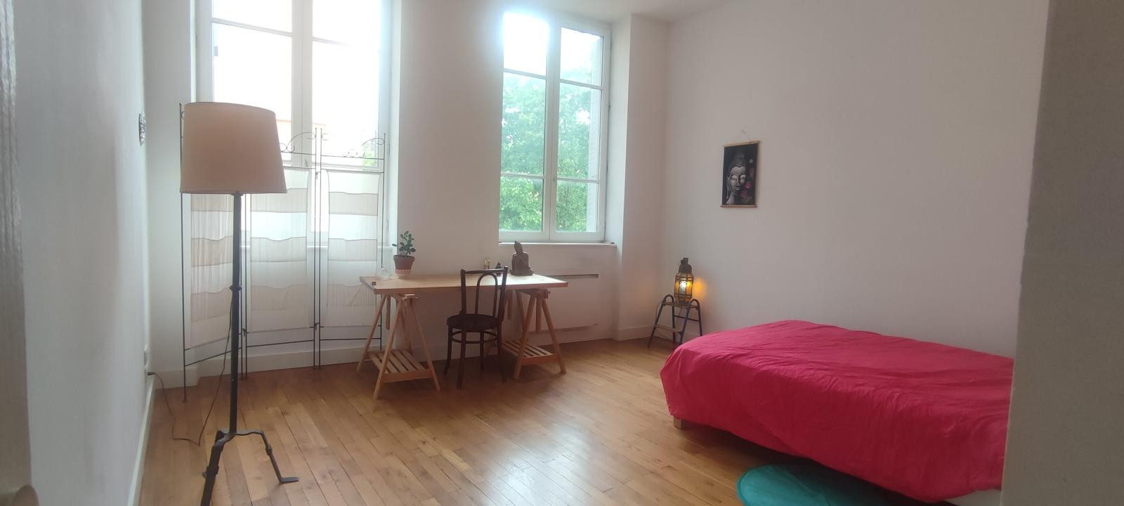 
                                                Location
                                                 COLOCATION GRAND APPARTEMENT LUMINEUX CROIX-ROUSSE
