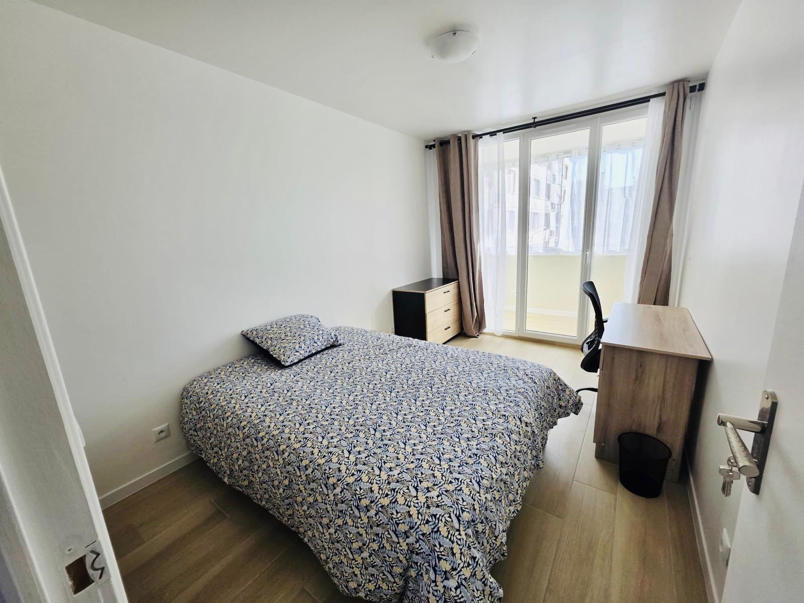 
                                                Colocation
                                                 COLOCATION HAUT DE GAMME – 5 M RER A BRY-SUR-MARNE