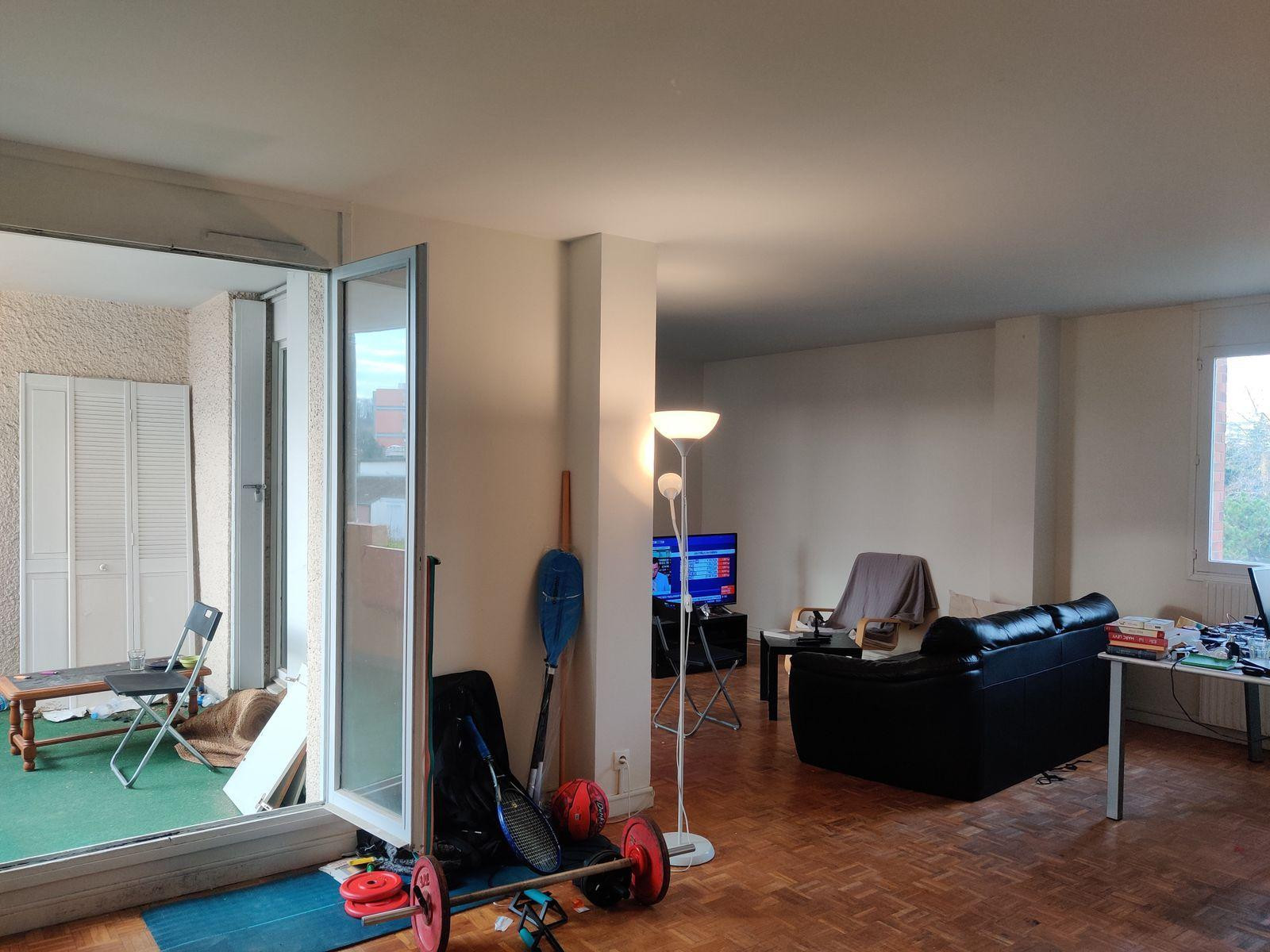 
                                                Location
                                                 Colocation idéale - F5 avec terrasse et balcon