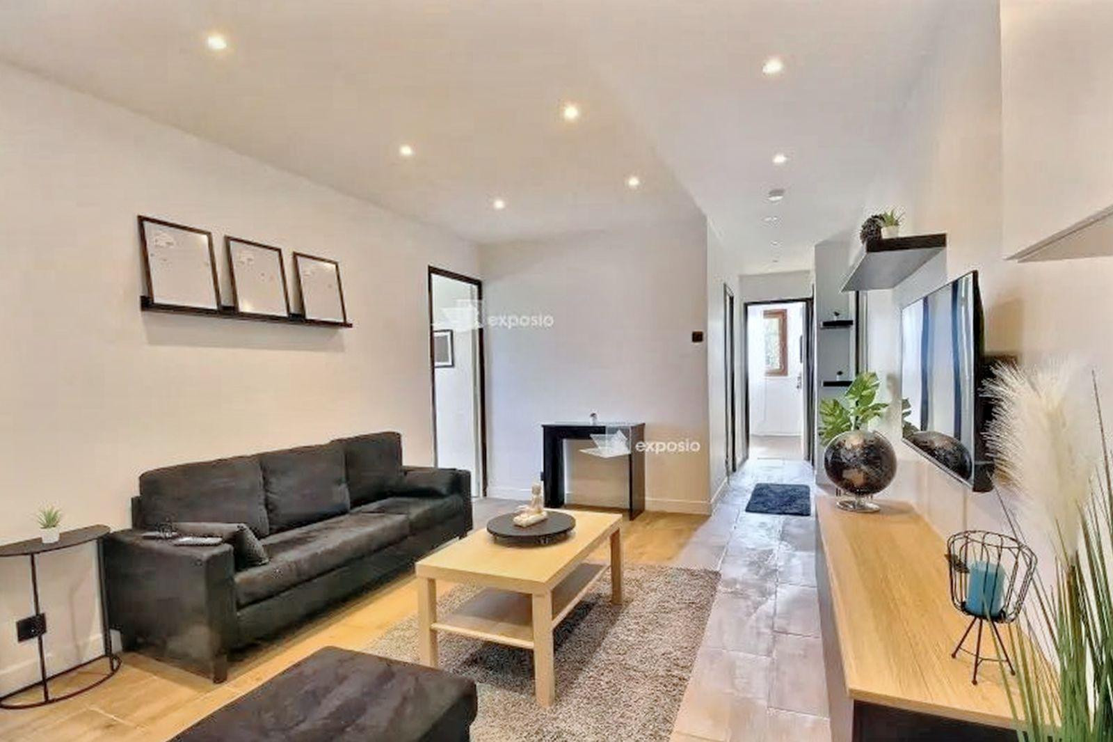 
                                                Colocation
                                                 Colocation idéale près du pôle universitaire Evry