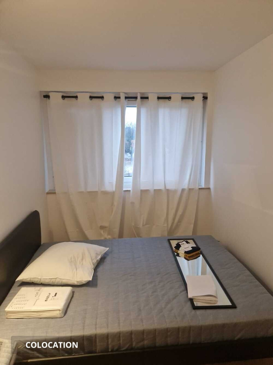 
                                                Colocation
                                                 Colocation lumineuse et entièrement équipée