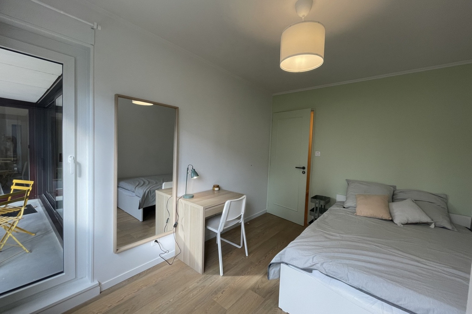 
                                                Colocation
                                                 Colocation Lyon - Charges offertes 1 mois