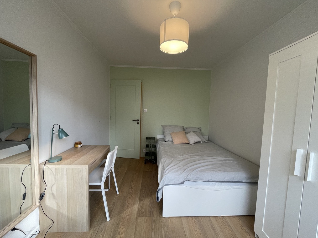 
                                                Colocation
                                                 Colocation Lyon - Charges offertes 1 mois
