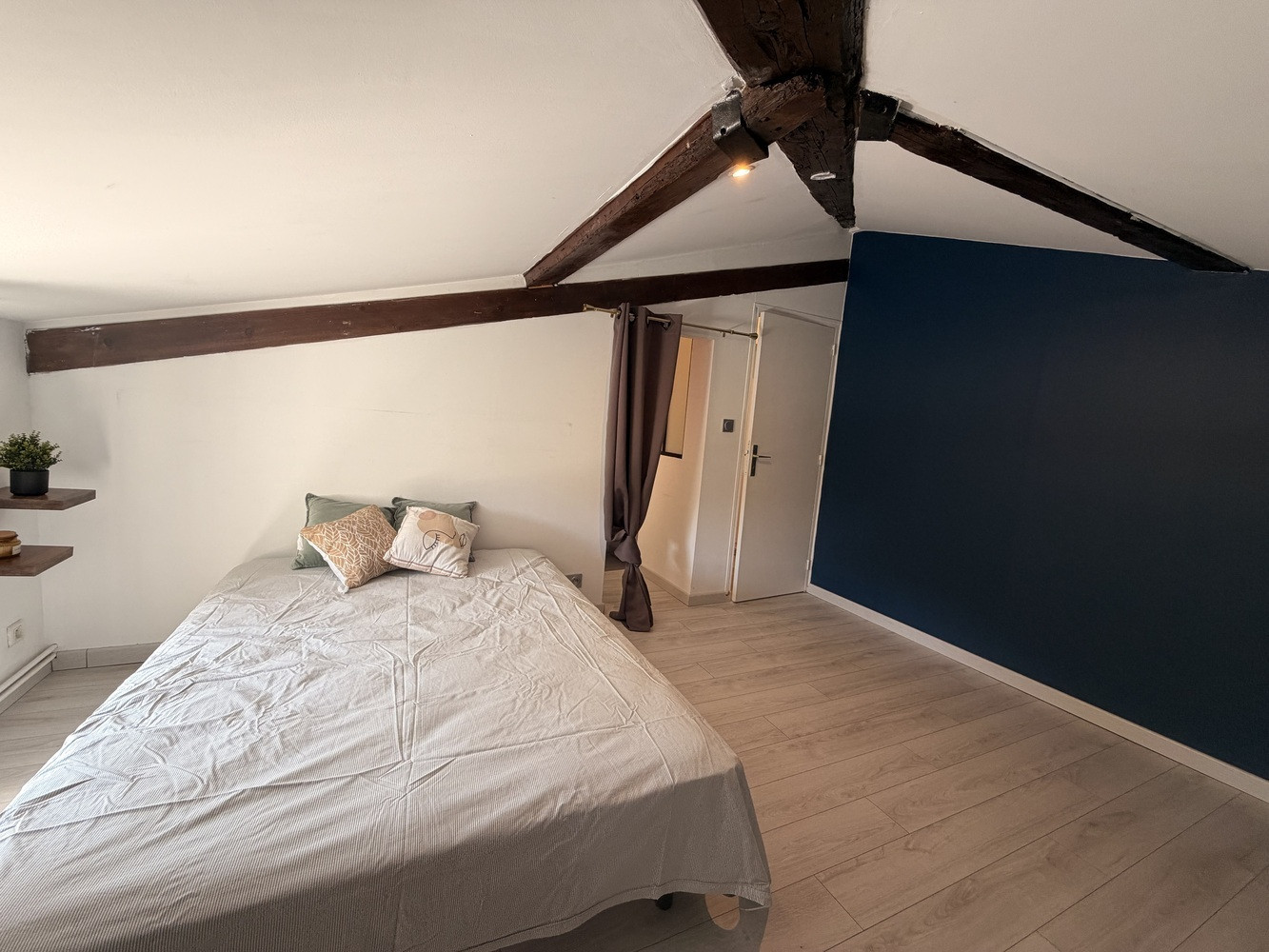 
                                                Colocation
                                                 Colocation meublé à proximité de Lyon