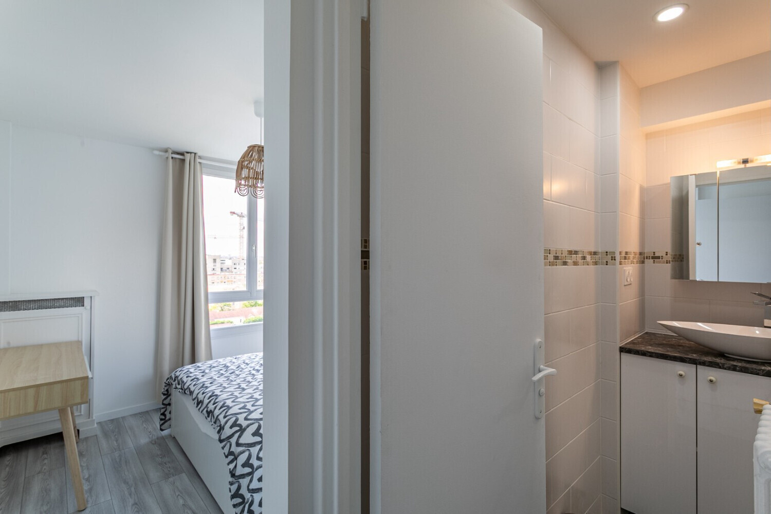 
                                                Colocation
                                                 Colocation meublée – 3 ch, 2 salles d’eau