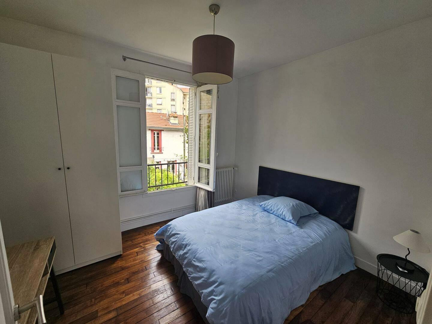 
                                                Colocation
                                                 Colocation meublée 3 chambres, 76 m²