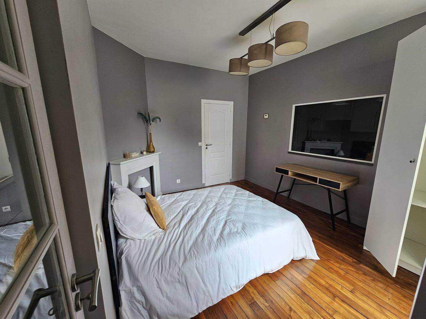 
                                                Colocation
                                                 Colocation meublée 3 chambres, 76 m²
