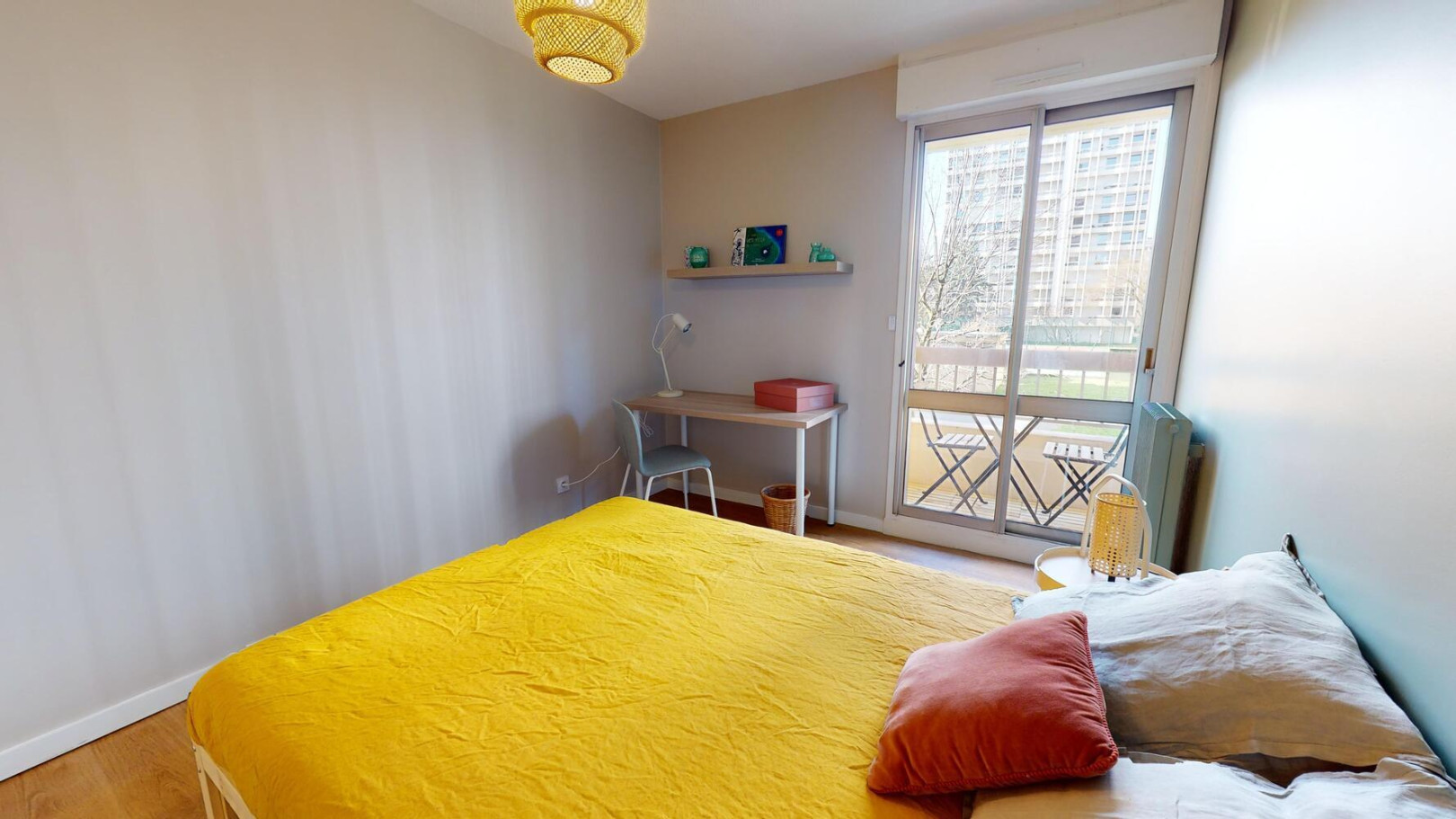 
                                                Colocation
                                                 COLOCATION MEUBLÉE 4 CHAMBRES – 82 m²