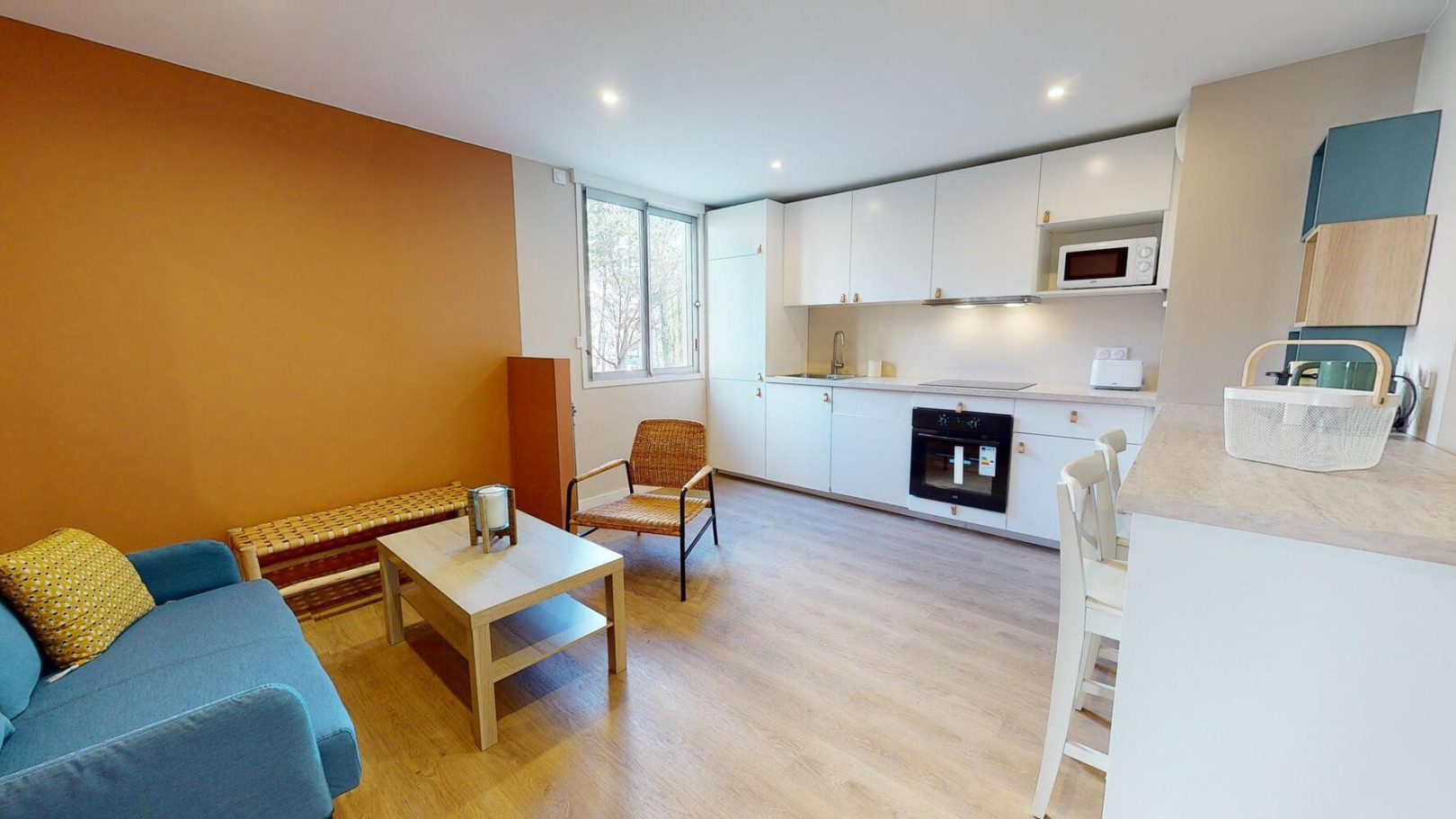 
                                                Colocation
                                                 COLOCATION MEUBLÉE 4 CHAMBRES – 82 m²