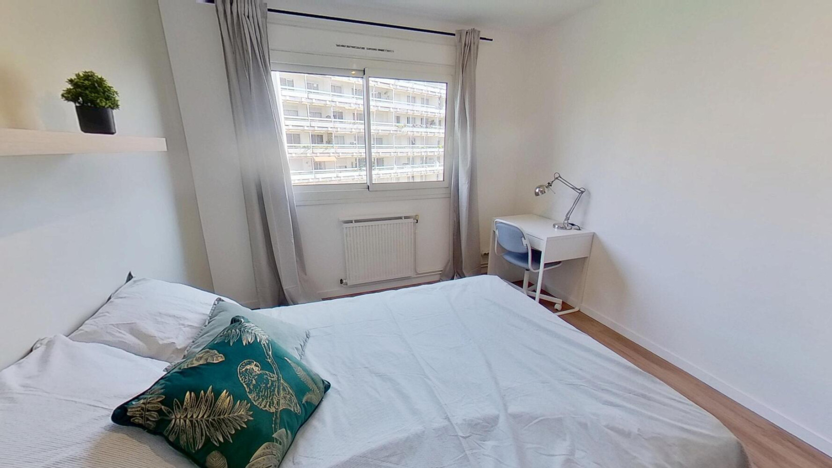 
                                                Colocation
                                                 Chambre en colocation appartement meublé
