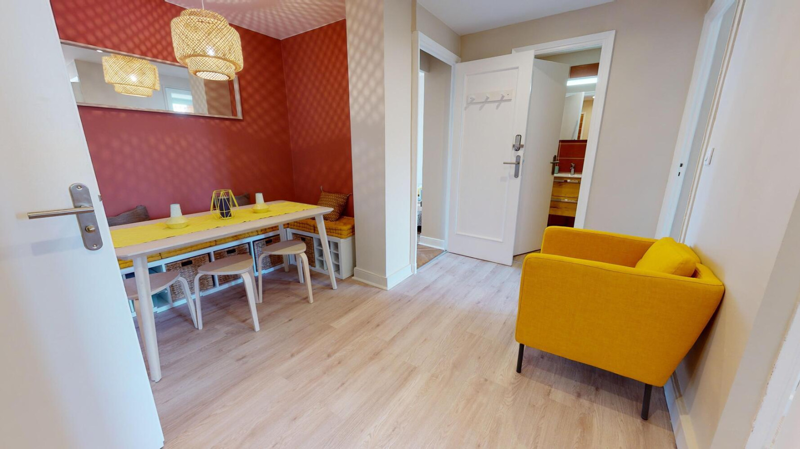 
                                                Colocation
                                                 Colocation meublée de 80 m² – Lyon 9ᵉ