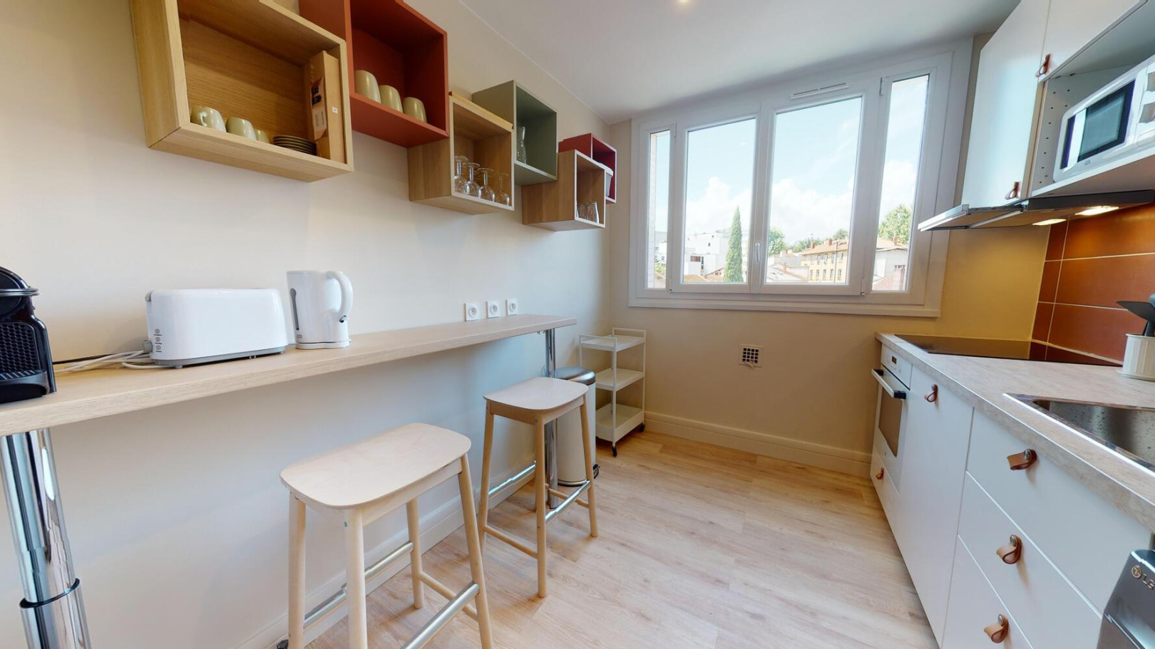 
                                                Colocation
                                                 Colocation meublée de 80 m² – Lyon 9ᵉ