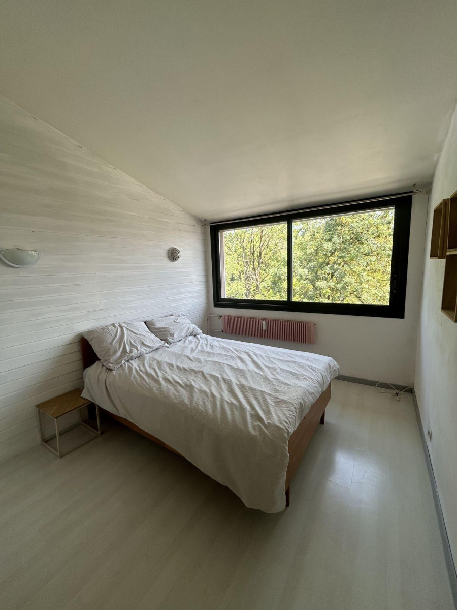 
                                                Location
                                                 Colocation meublée – Grand T4 de 78 m² + Garage