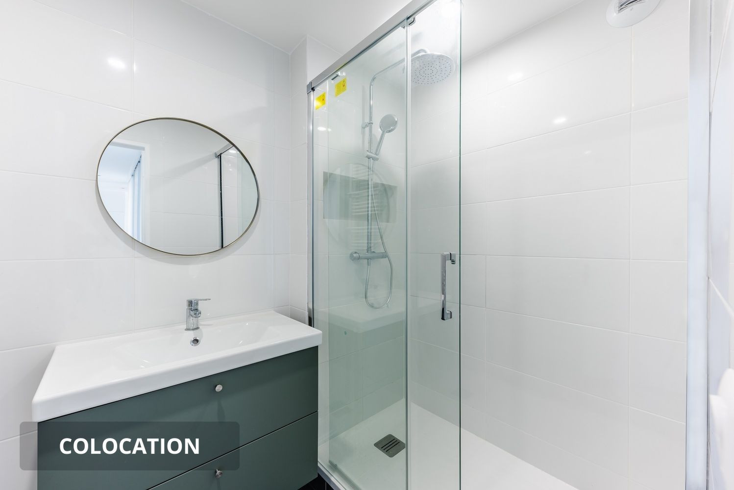 
                                                Colocation
                                                 Colocation Meublée lumineux - 1 ch disponible