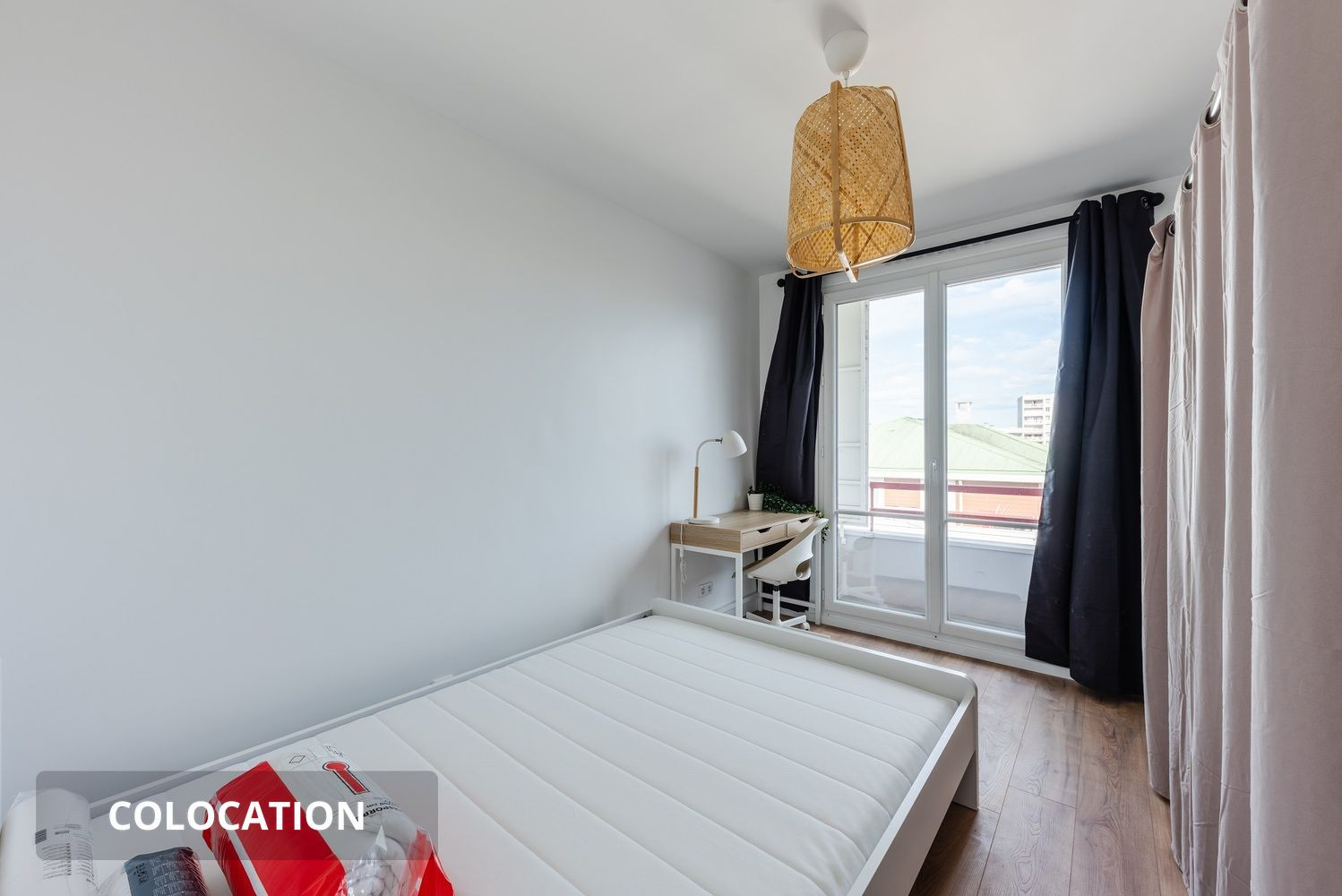 
                                                Colocation
                                                 Colocation Meublée lumineux - 1 ch disponible