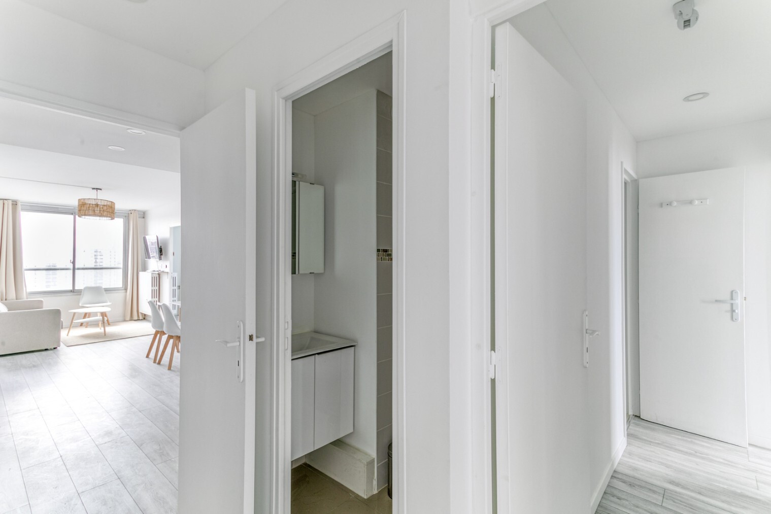 
                                                Colocation
                                                 Colocation meublée - Quatre Routes