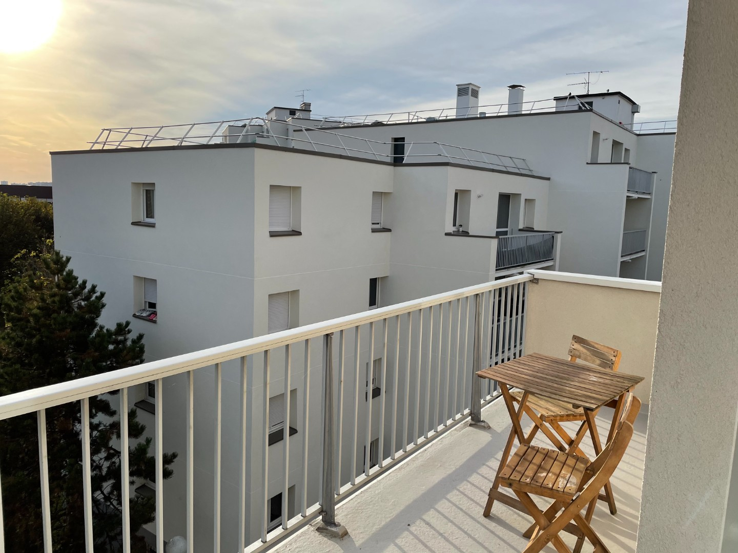 
                                                Colocation
                                                 Colocation Montmagny Chambre + Balcon