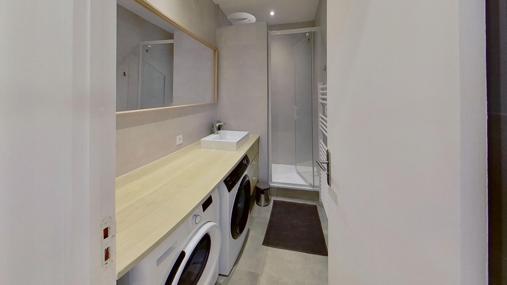 
                                                Colocation
                                                 Colocation neuve à Lyon 8