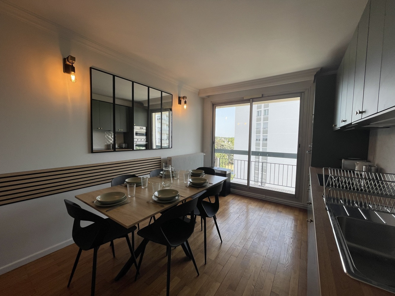 
                                                Colocation
                                                 Colocation neuve à Lyon 8ème