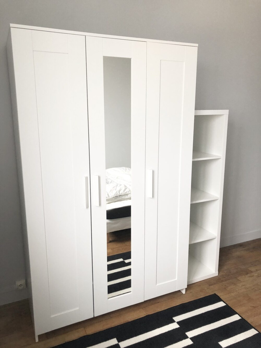 
                                                Colocation
                                                 Colocation proche transport et commerces