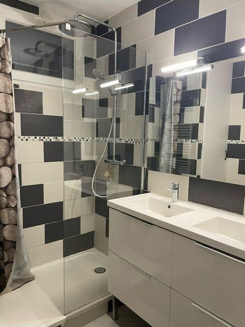 
                                                Colocation
                                                 Colocation Rennes joli appartement 72m2 rénové