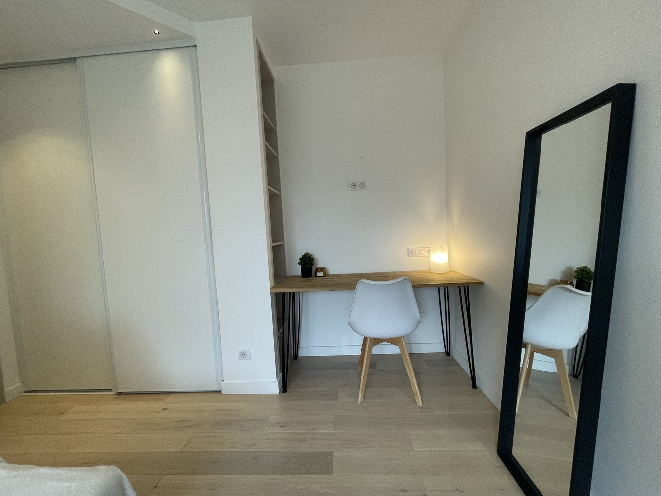 
                                                Colocation
                                                 Colocation rénovée située à Lyon 9