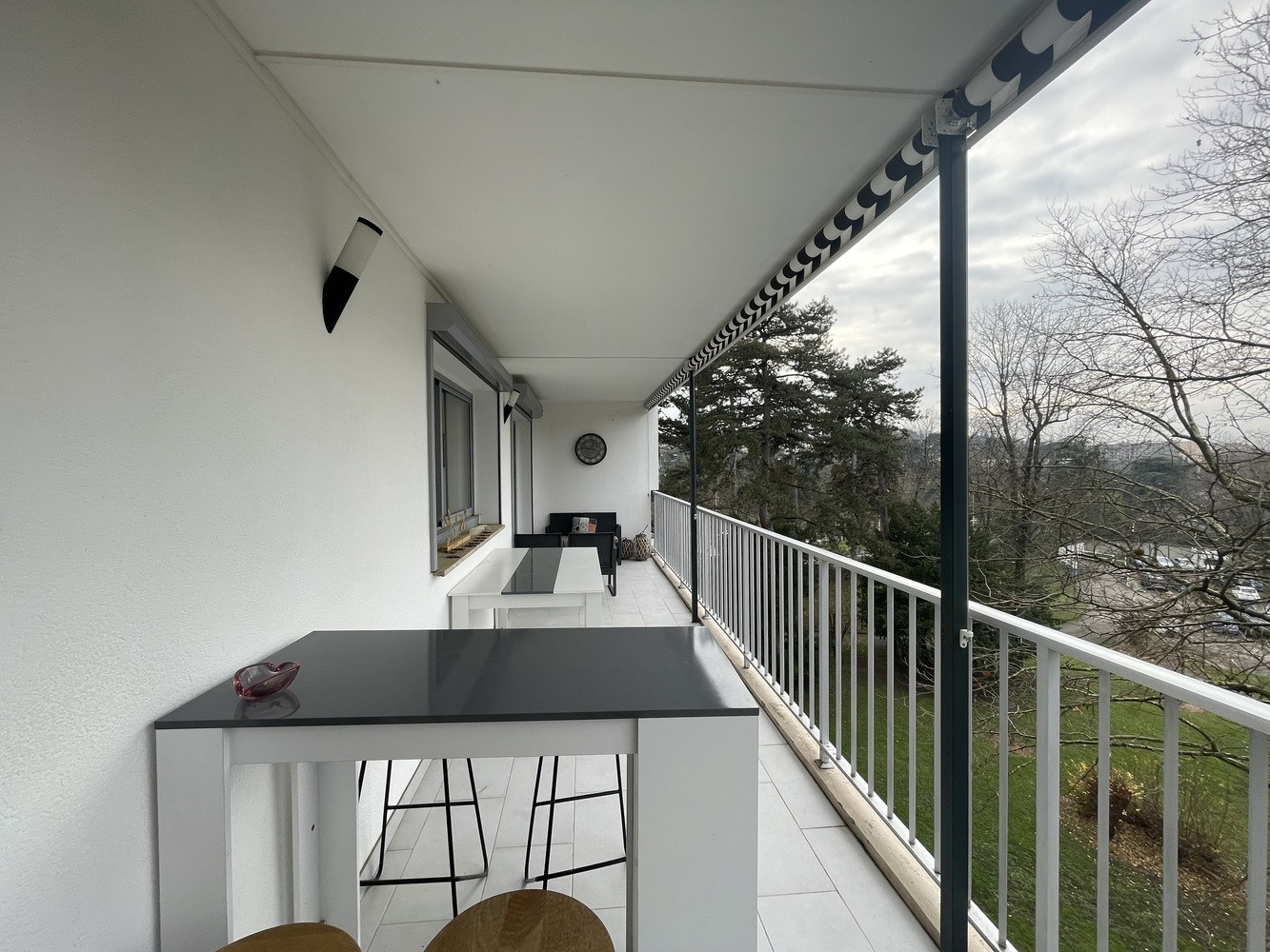 
                                                Colocation
                                                 Colocation rénovée située à Lyon 9