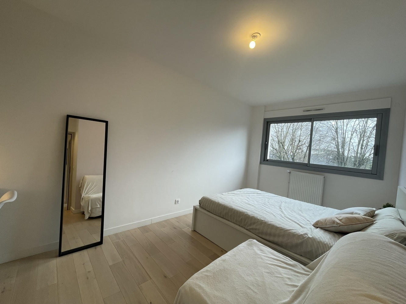 
                                                Colocation
                                                 Colocation rénovée située à Lyon 9