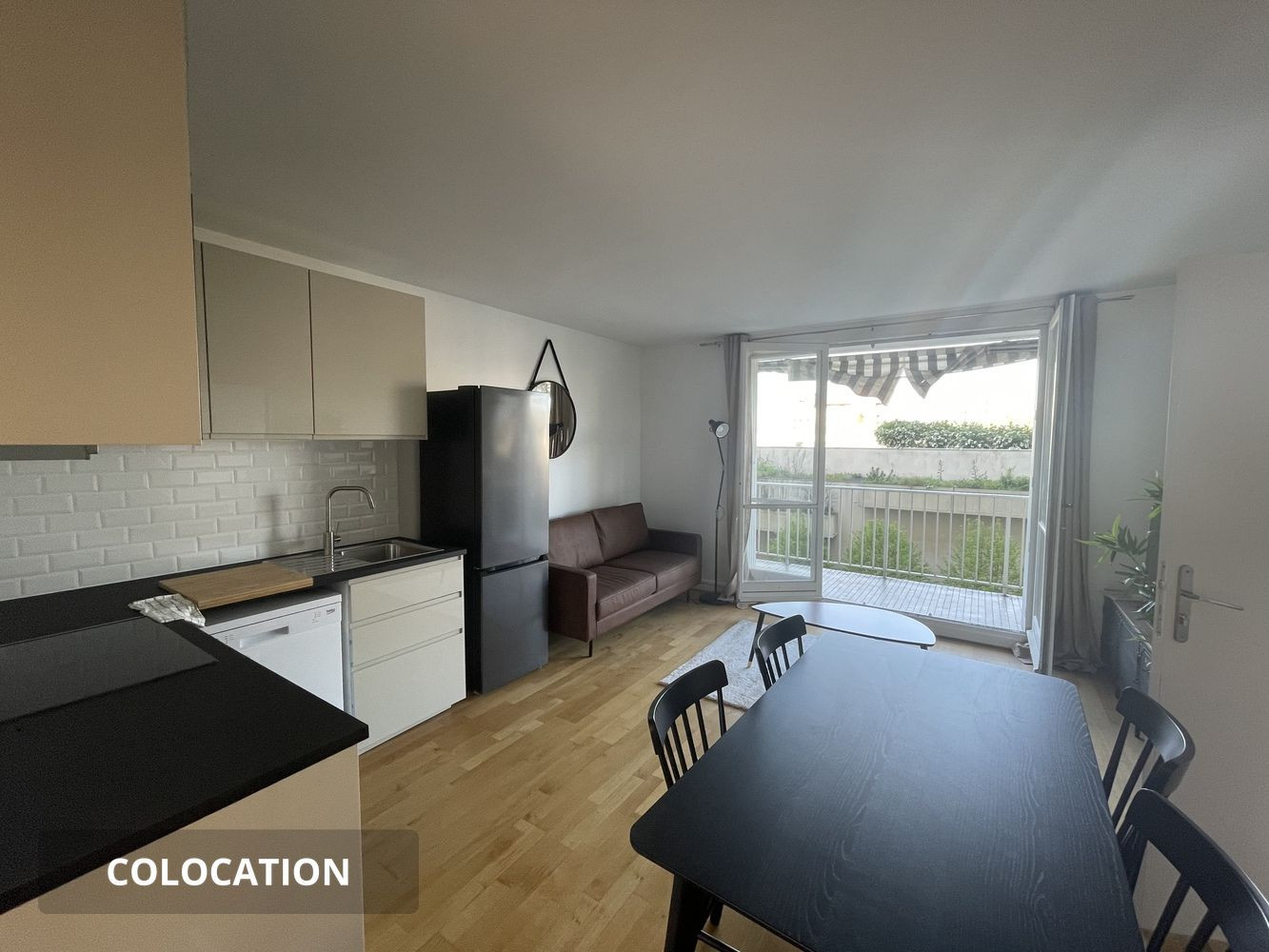 
                                                Colocation
                                                 Colocation spacieuse 4 chambres Orléans gare