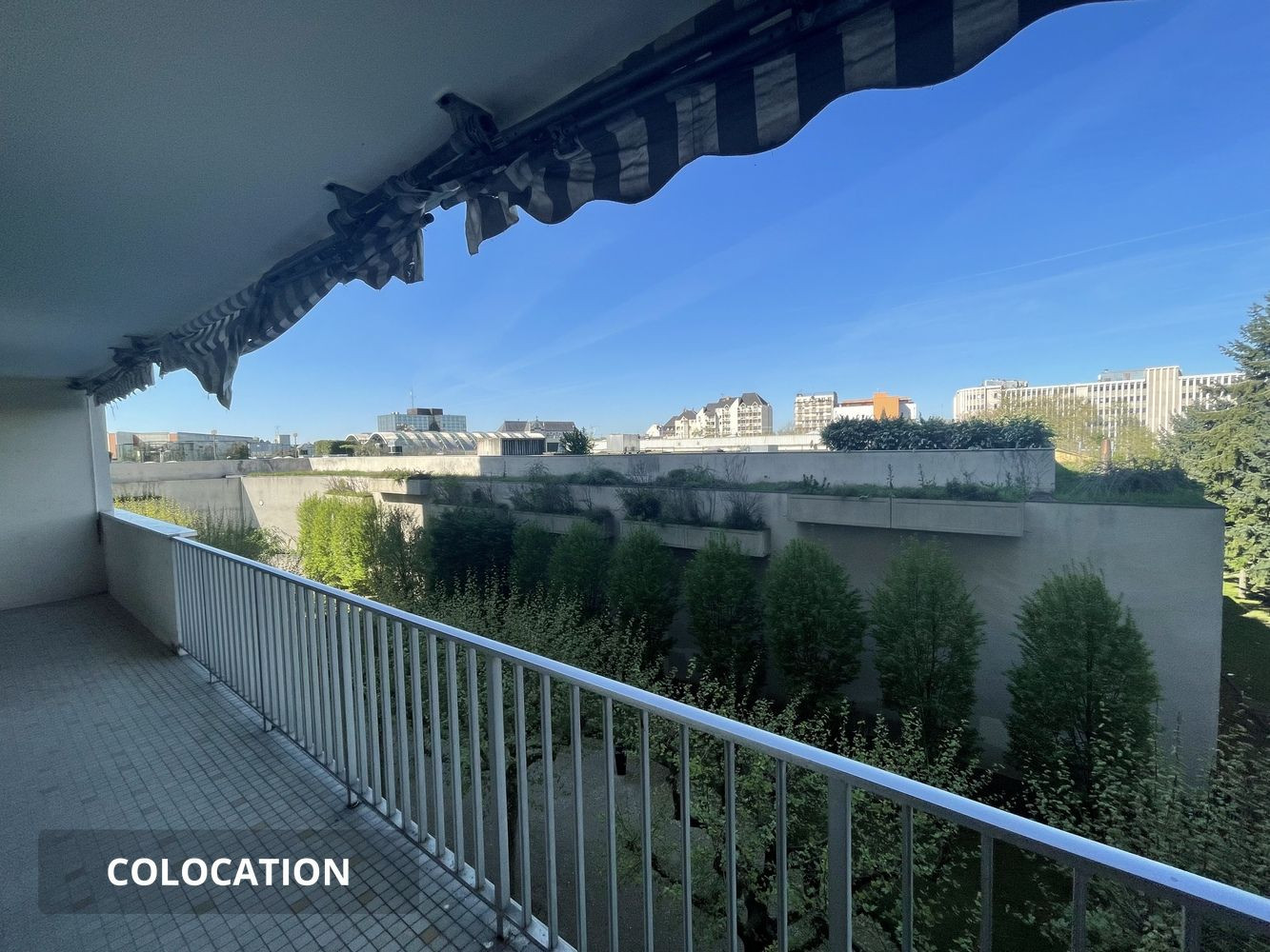 
                                                Colocation
                                                 Colocation spacieuse 4 chambres Orléans gare
