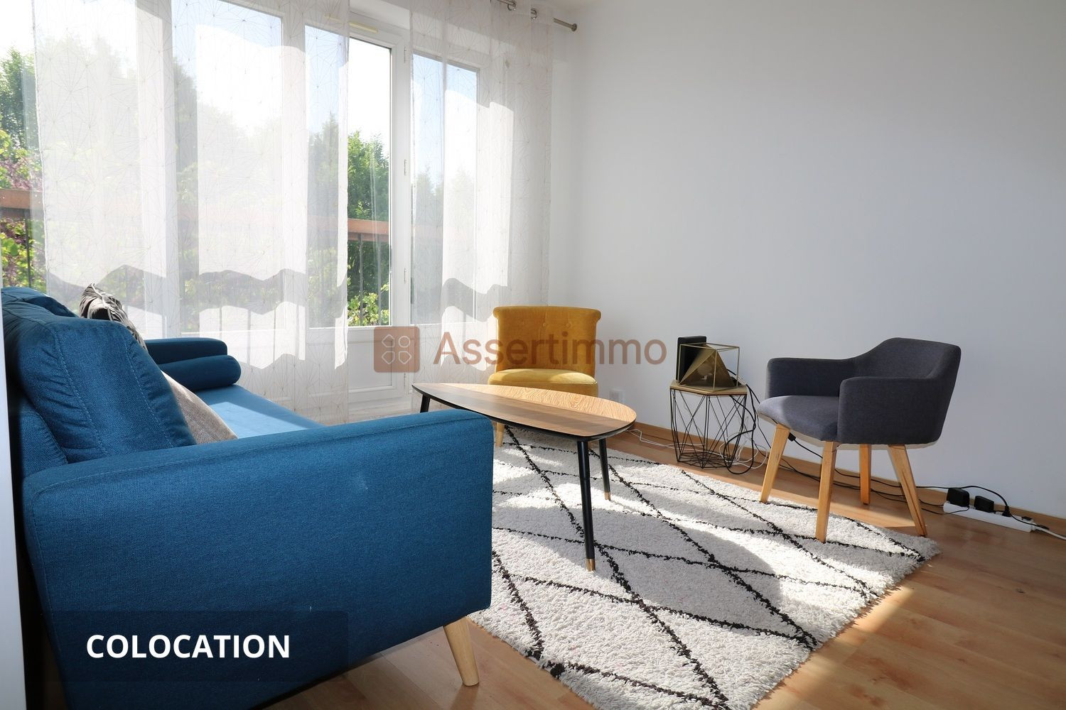 
                                                Colocation
                                                 Colocation spacieuse de 5 chambres Piscine