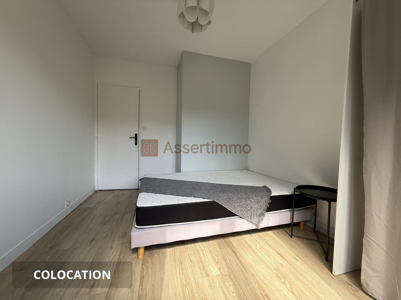 
                                                Colocation
                                                 Colocation spacieuse – Ménage et piscine