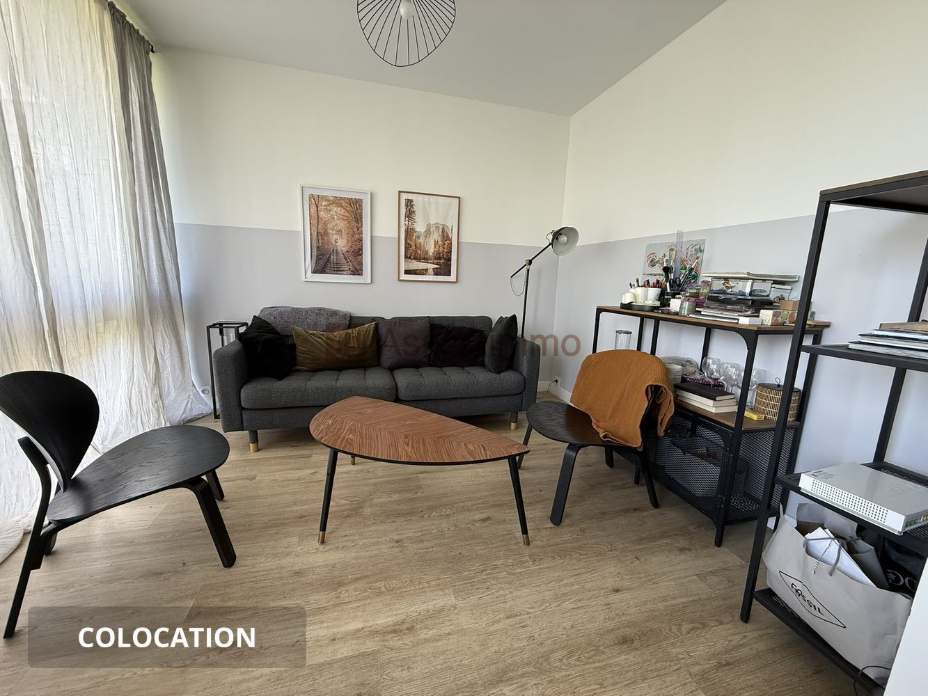 
                                                Colocation
                                                 Colocation spacieuse – Ménage et piscine