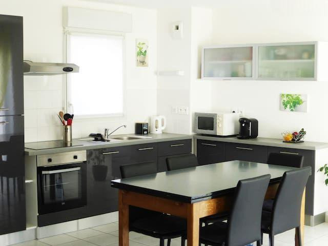 
                                                Colocation
                                                 Colocation St Nazaire-St Marc